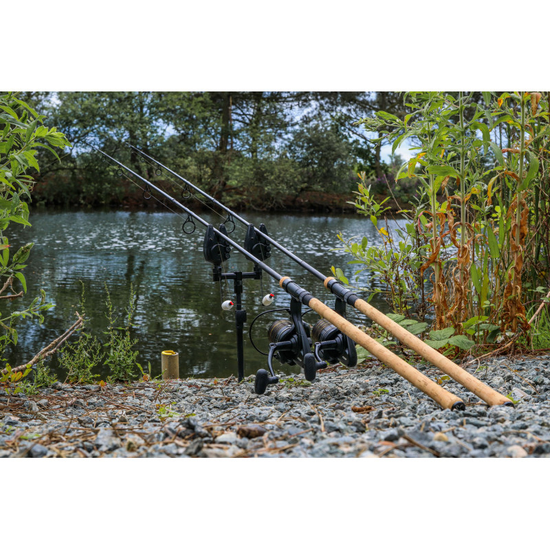 08_caña_fox_horizon_x3_10ft_50lb_cork_rod.jpg
