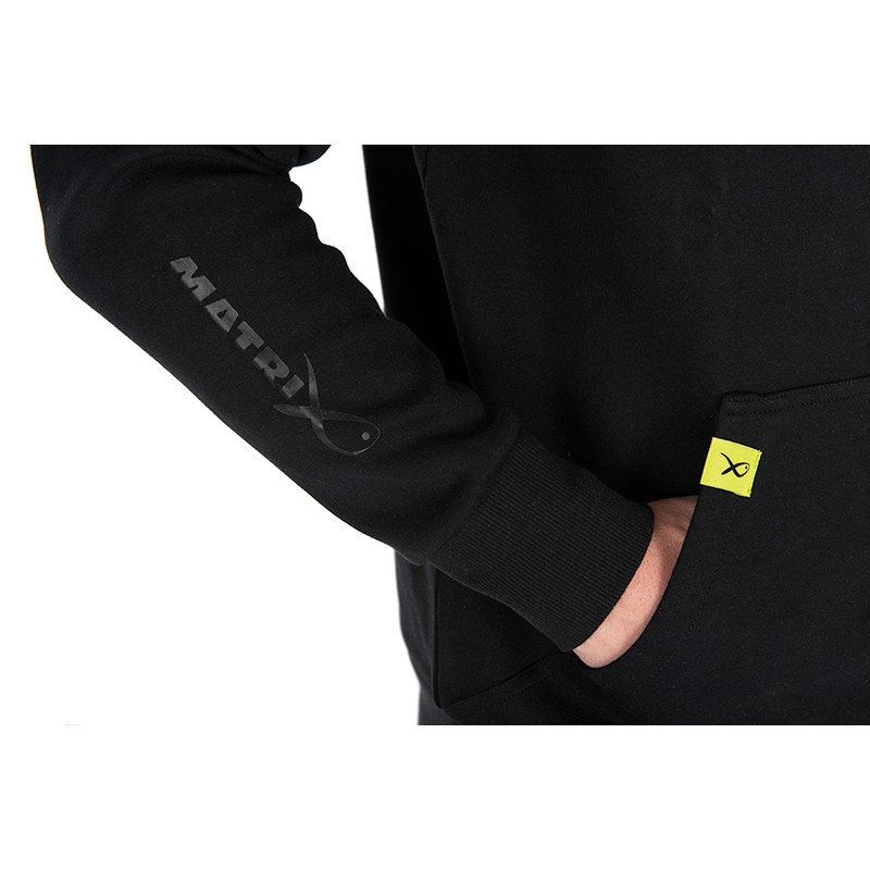 07_sudadera_matrix_black_edition_zip_sweater_black_lime_gpr300.jpg
