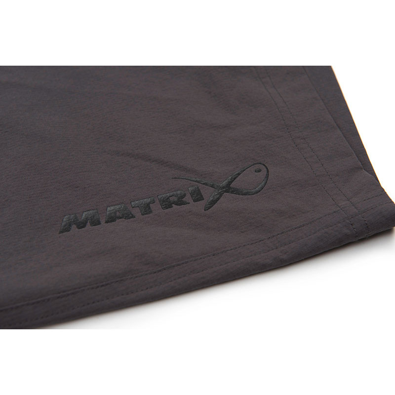 07_pantalon_matrix_lightweight_water_resistant_shorts_gpr230.jpg