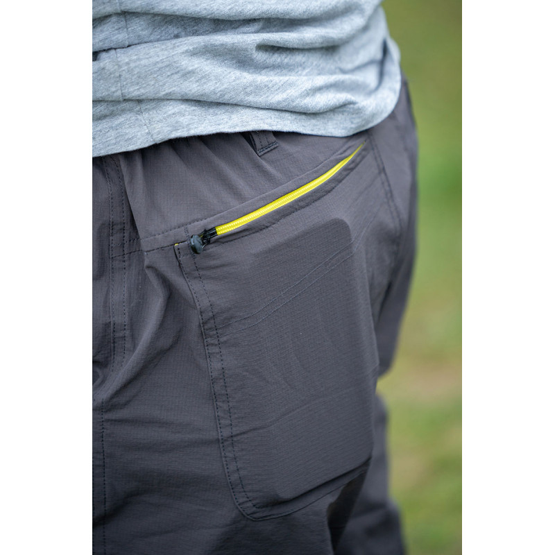 15_pantalon_matrix_lightweight_water_resistant_shorts_gpr230.jpg